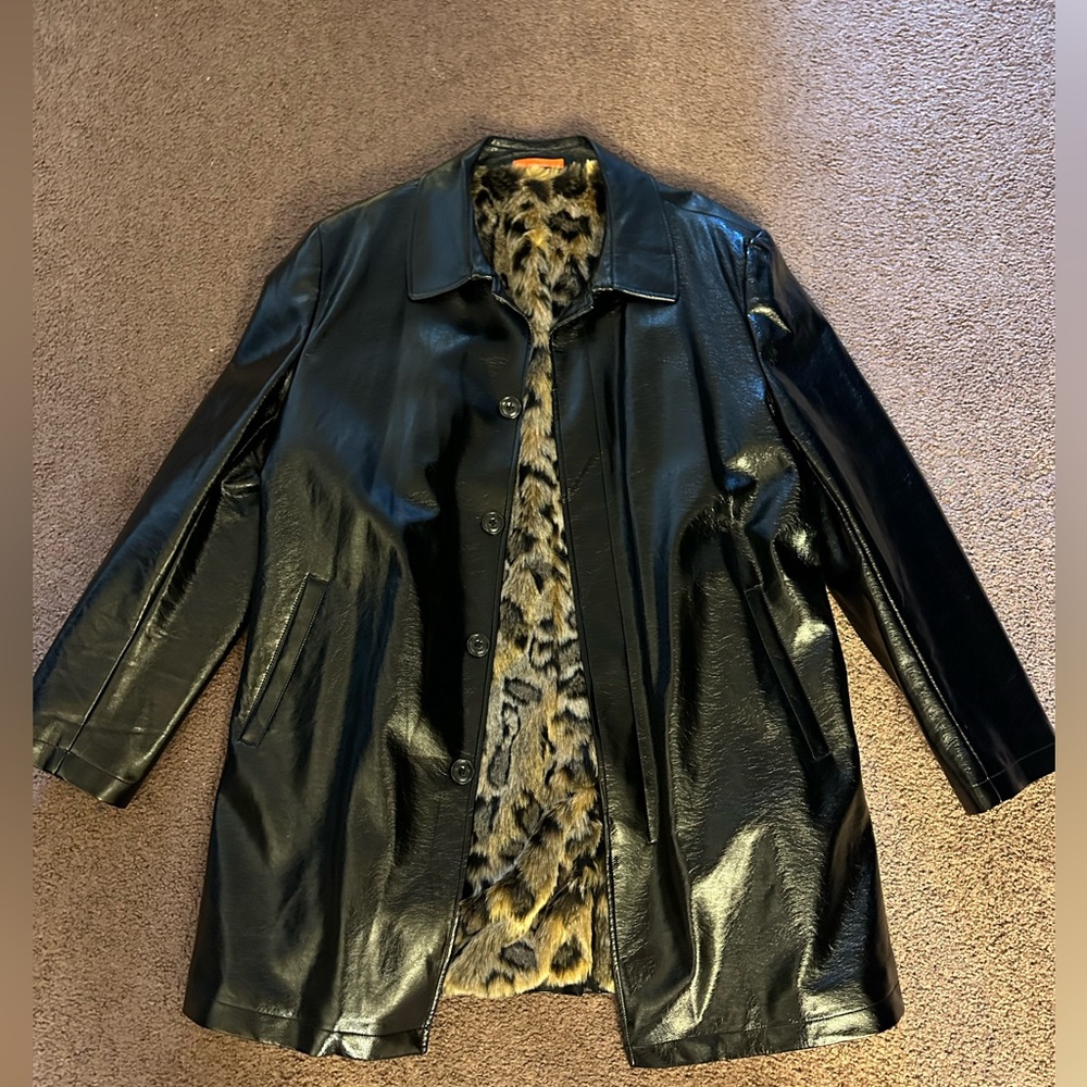 Men’s leather trench coat size L